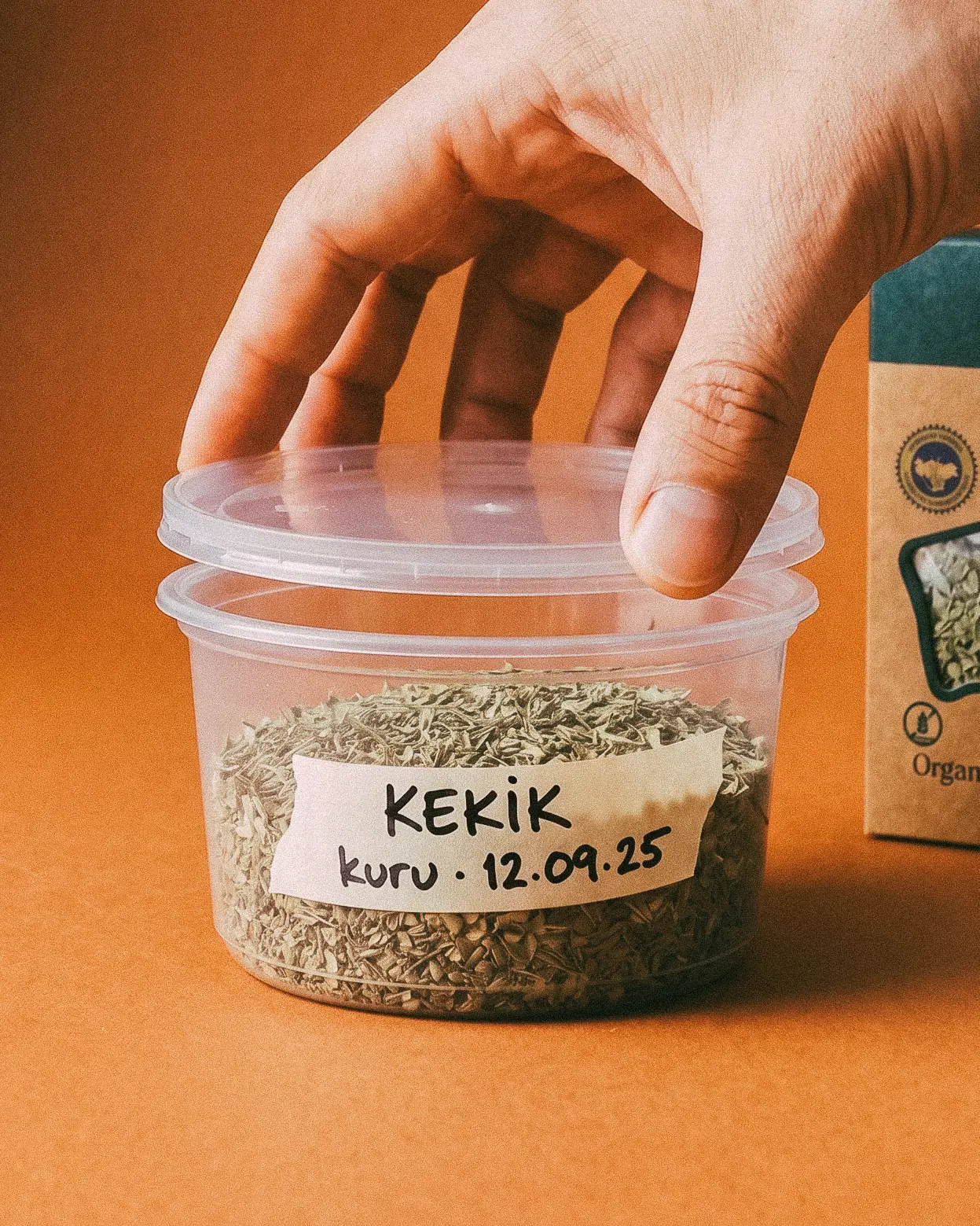 Kuru Kekik Nasıl Kullanılır? Yemeğe Ne Zaman Atılmalı, Tazesinden Farkı